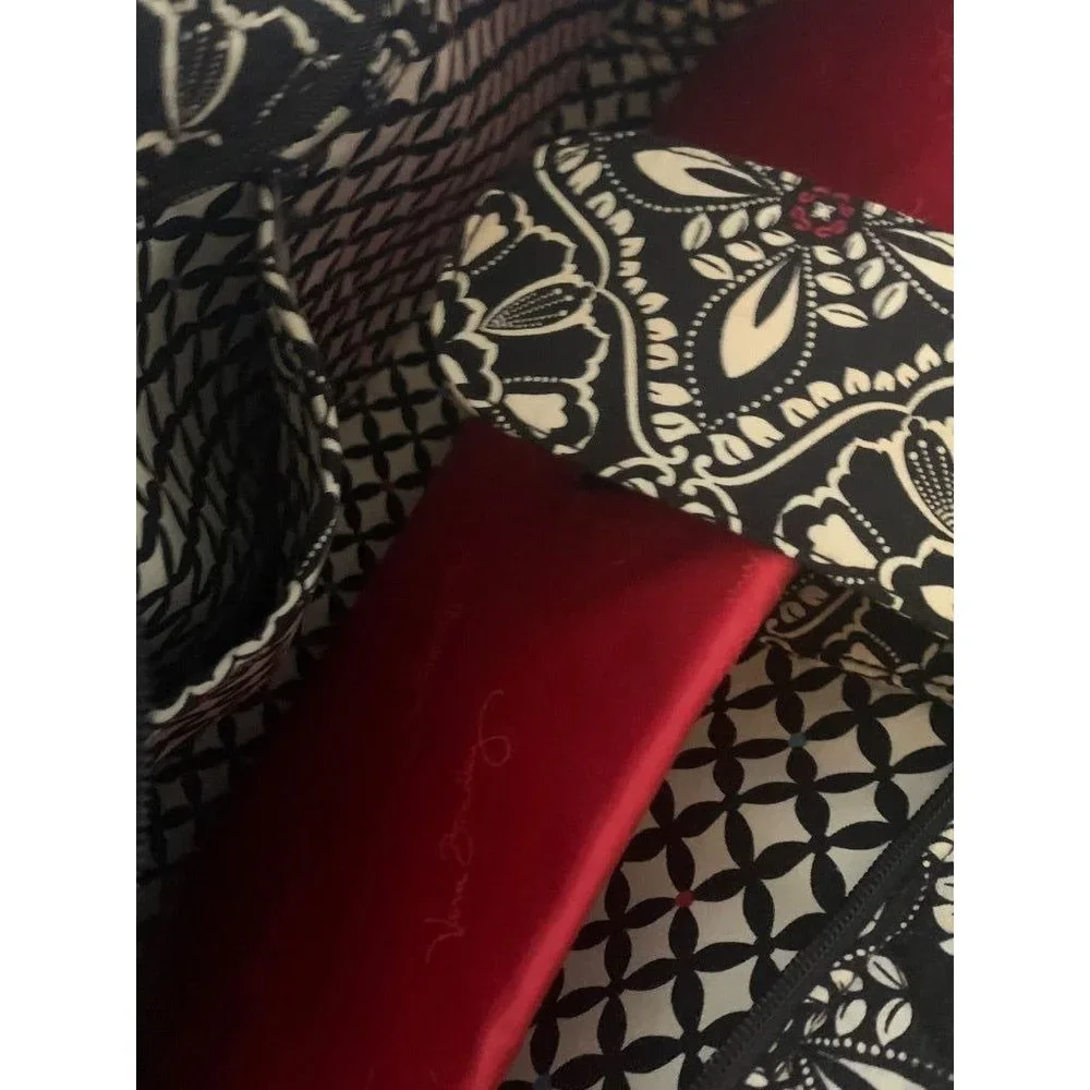 Vera Bradley Barcelona Pattern Laptop Bag Briefcase Bag Black White